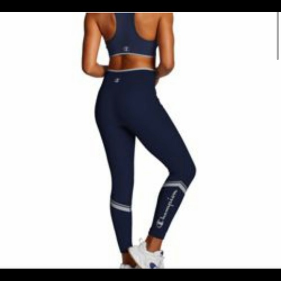 Champion Seamless Set - Picture 3 of 8